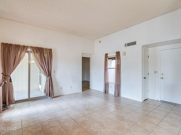 5th image of 4504 W Pyracantha Dr