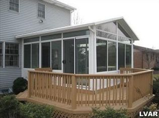 4492 Stephanie Dr, Bethlehem, PA 18020