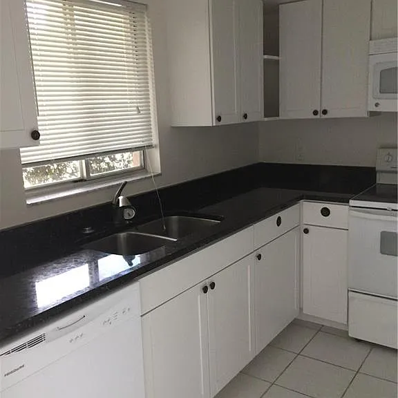 5651 Rattlesnake Hammock Rd #C-108 — Photo 1