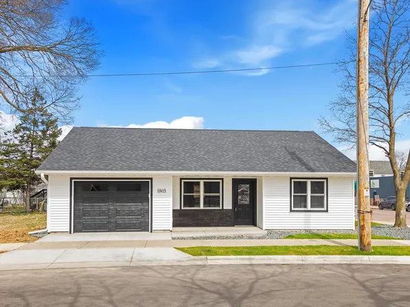 1803 George STREET, La Crosse, WI 54603