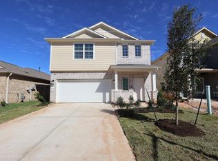 673 Falling Cave Dr, Willis, TX 77378