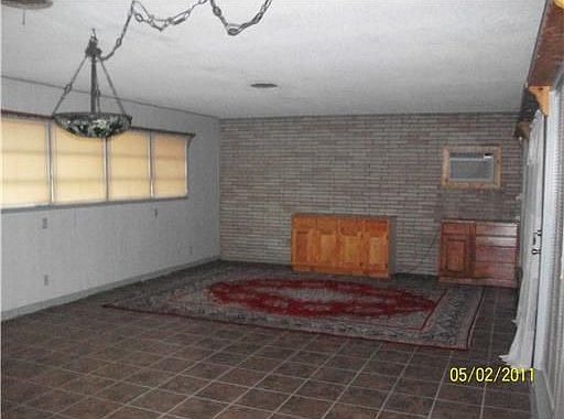 4th image of 938 Shephard Dr