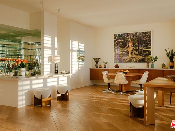 5th image of 1421 Tamarisk West St #3