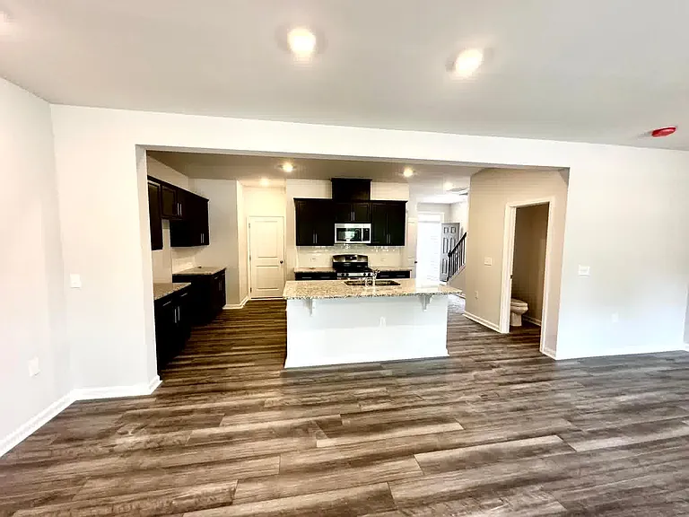 4926 Arkose Dr — Photo 10