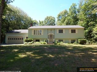 30 Hawthorne Dr, Windham, ME 04062