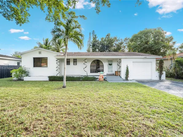 460 NW 90th St, El Portal, FL 33150