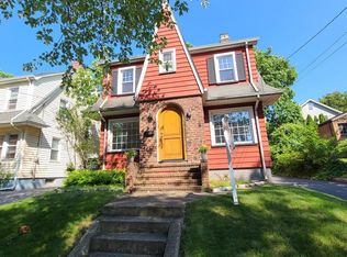 865 Lincoln Pl, Teaneck, NJ 07666