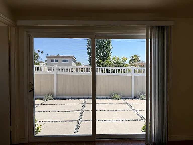 9158 Rebecca Ave — Photo 16