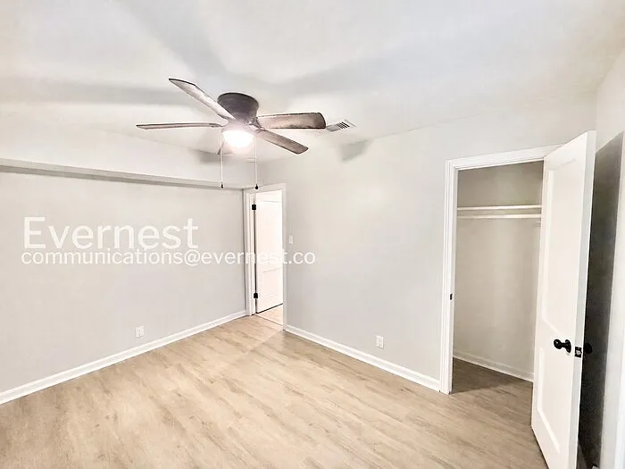 4328 Waits Ave — Photo 15