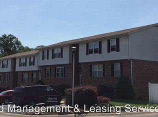 13 Village West Ct APT 202, Washington, MO 63090