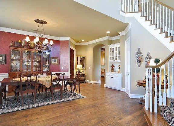 3rd image of 5977 Willowross Way