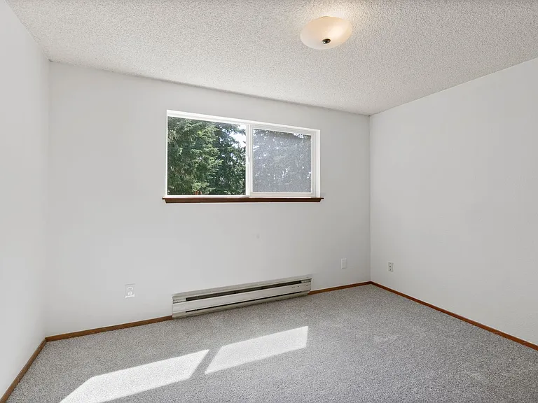 9012 Pipeline Rd E #7 — Photo 12