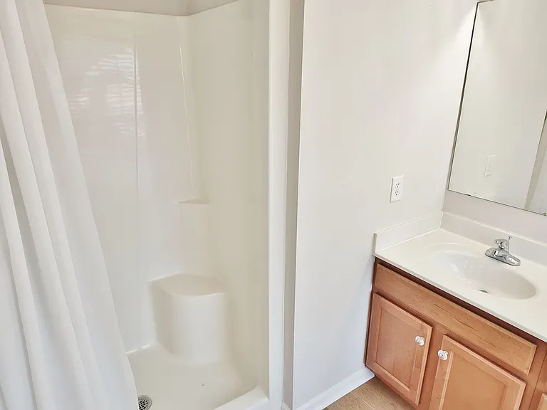 36 Taylor Dr — Photo 14