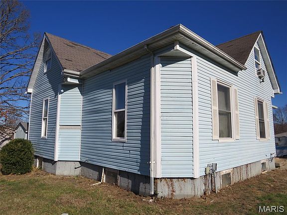 2nd image of 471 Watson Rd