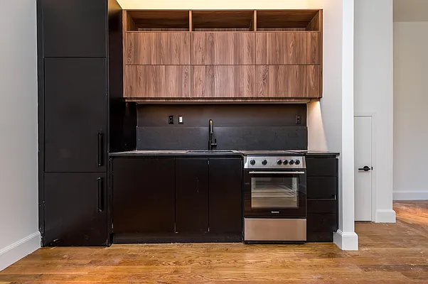 Rented by Nooklyn NYC LLC | media 66