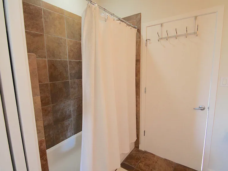 201 Aliso Dr SE #12 — Photo 11