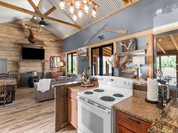 1264 Wells Island Rd