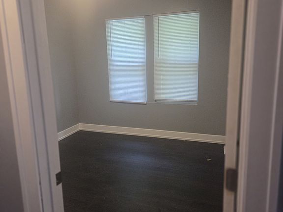 5th image of 8040 S Ada St