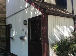 50 Cheshire Sq #B, Little Silver, NJ 07739