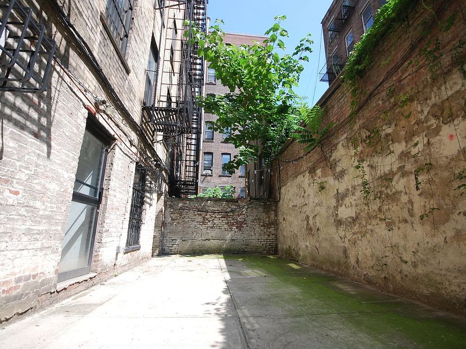 1st image of 172 E 7th St APT 1