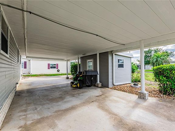 5th image of 34226 Island Dr