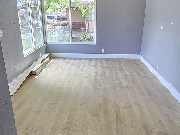 2nd image of 4241 E Fairfax Ave #4241