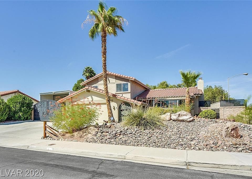 1st image of 996 Pescados Dr