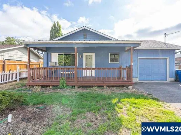 117 N 5th St, Jefferson, OR 97352