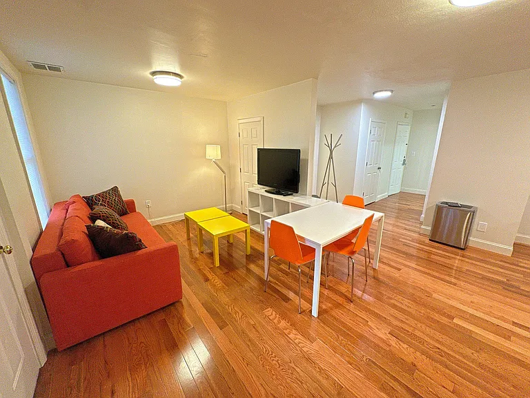 130 W 8th St #1 — Photo 6
