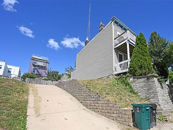 4th image of 258 Klotter Ave