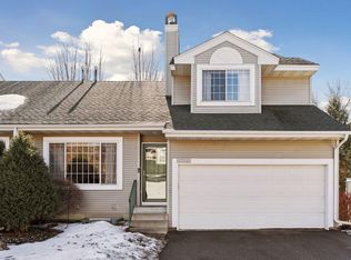 15605 25th Pl N Unit B, Plymouth, MN 55447