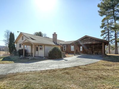 110 Bend Ln, Sidman, PA, 15955