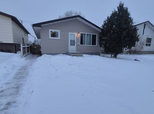 245 Edward St, Regina, SK S4R 4W2