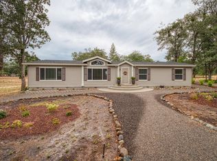 13360 Three Oaks Dr, White City, OR 97503
