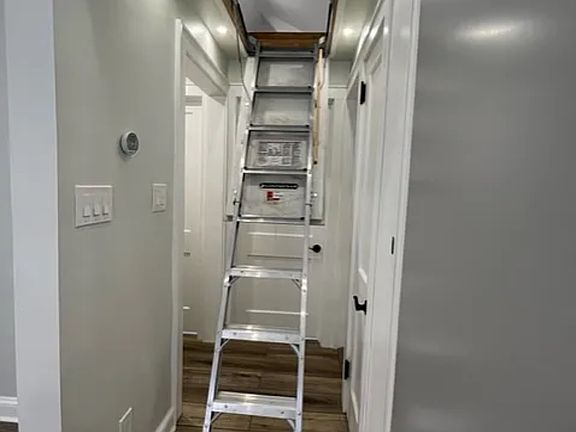 2nd image of 54 Dick St Floor 2