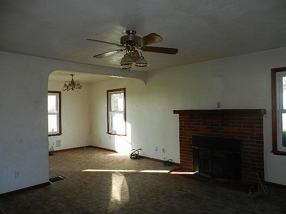 2nd image of 2673 S Farmersville Johnsville Rd