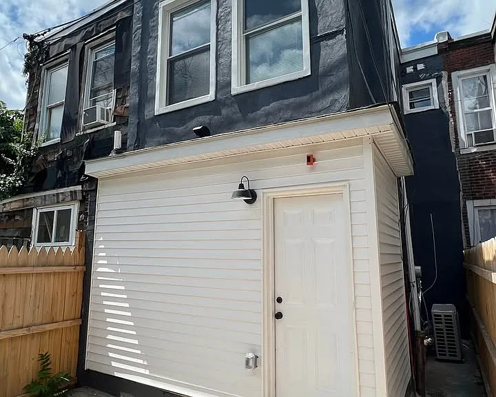 15 N Frazier St — Photo 7
