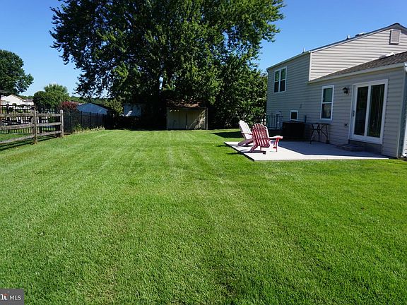 4th image of 100 Shell Cove Ct