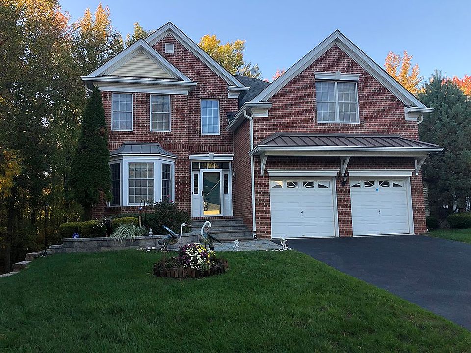 1st image of 7 Juliet Ct