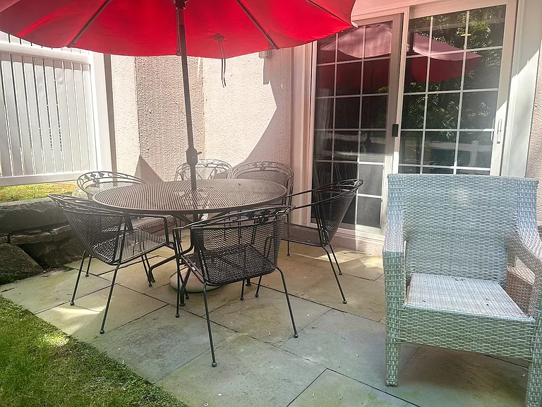 1 Wyldwood Dr #1 — Photo 5