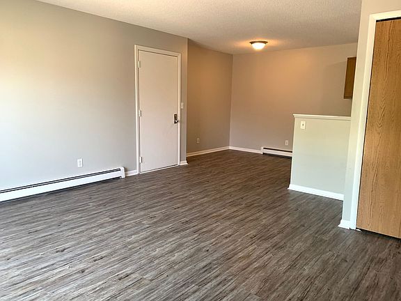2nd image of 479 Donna Dr NW #0
