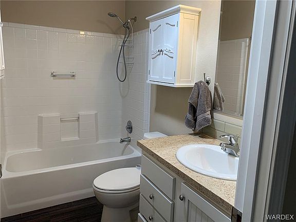 2nd image of 3303 Santana Loop