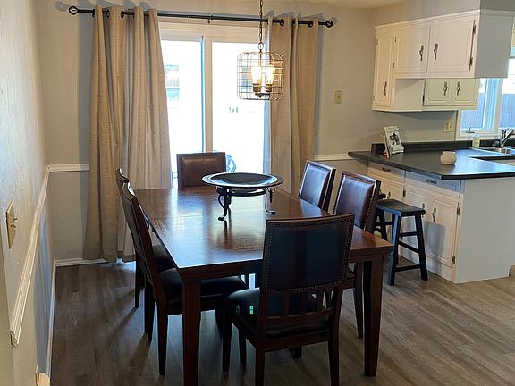 4th image of 2170 King James Dr