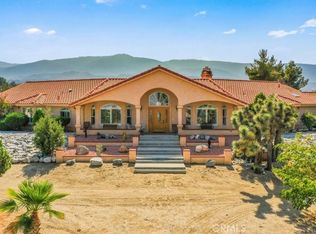 10425 Acorn Rd, Pinon Hills, CA 92372