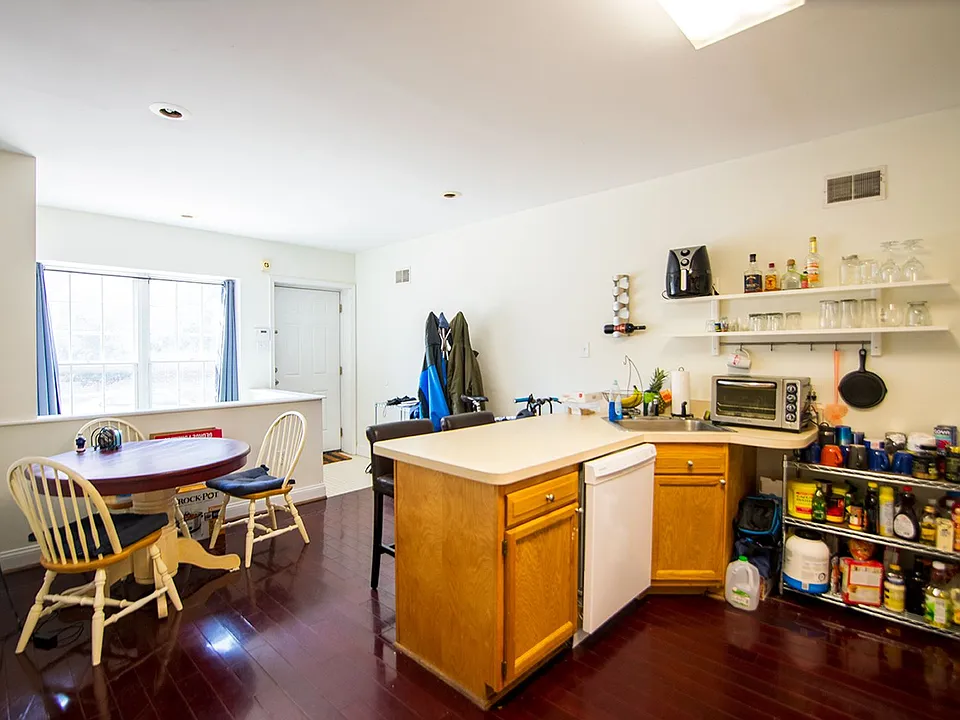 775 S 20th Street