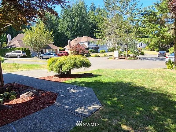 2nd image of 23203 NE 21st Pl