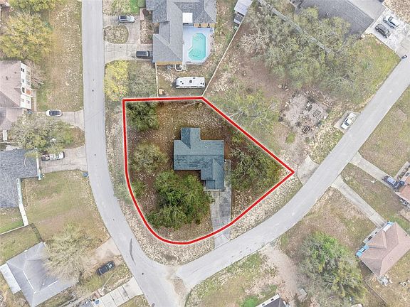 5th image of 12229 Cedro St