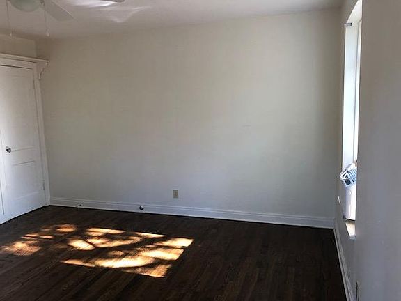 2nd image of 1206 Shelley Ave APT C