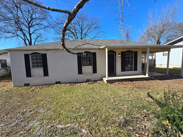 5905 Lowrance Dr, N Little Rock, AR 72118