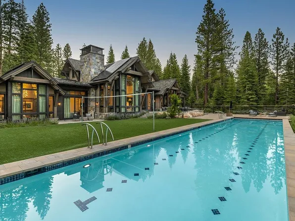 10825 Holmgrove Ct, Truckee, CA 96161